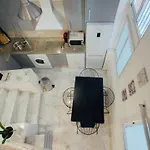 Cozy Apartment Next To The Alameda -2Bdrm 1,5 Bath